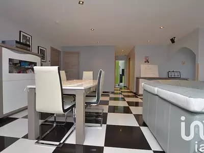 Maison, 165 m²