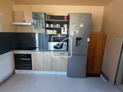 Maison, 220 m²