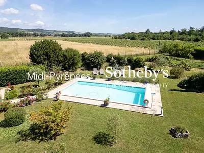 Maison, 300 m²