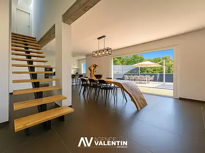 Maison, 148 m²