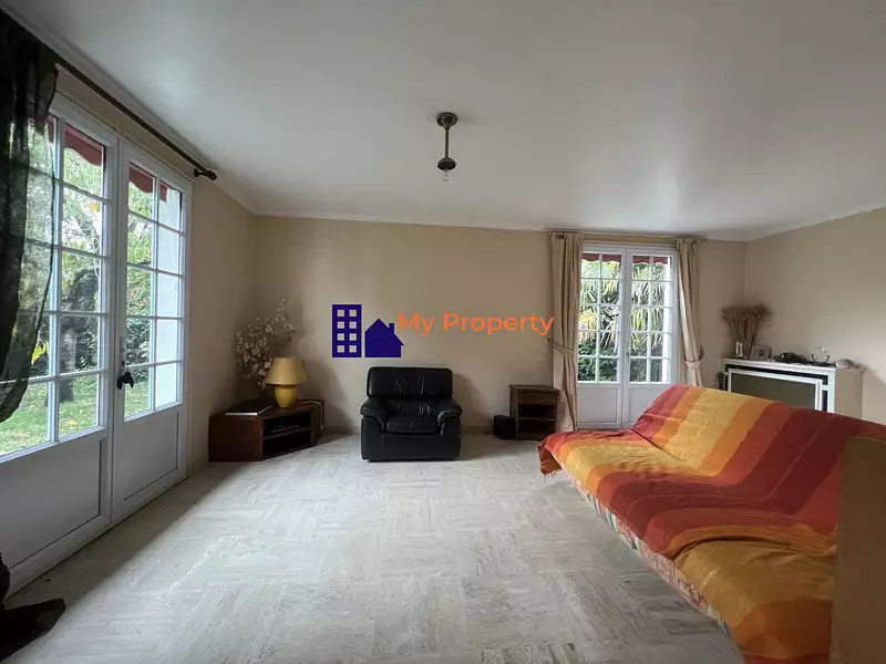 Maison, 153 m²
