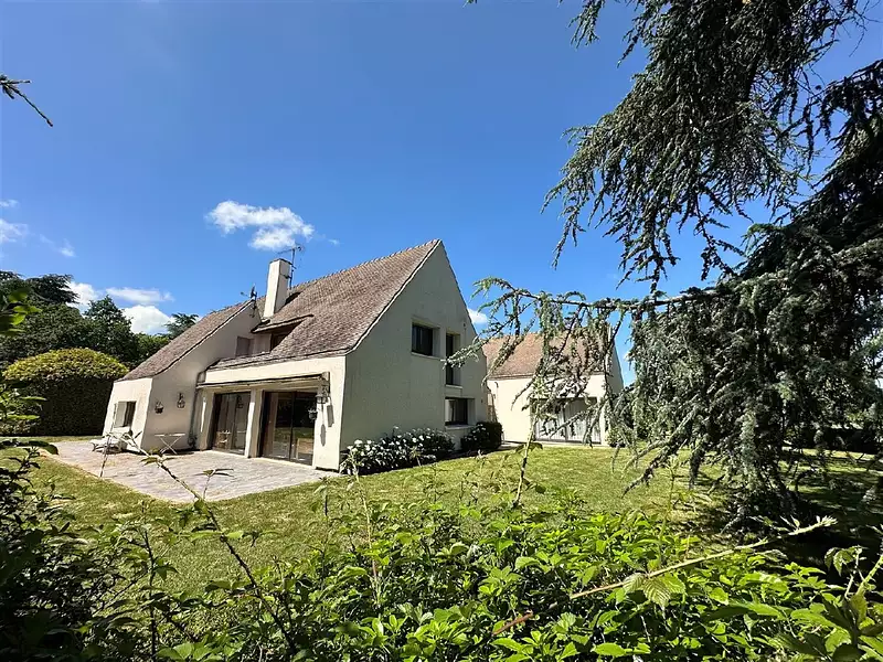 Maison, 330 m²