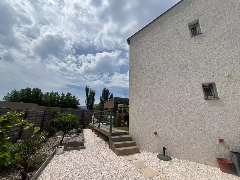 Maison, 97 m²