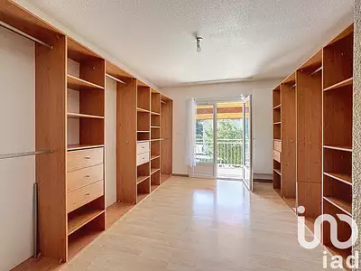 Maison, 246 m²