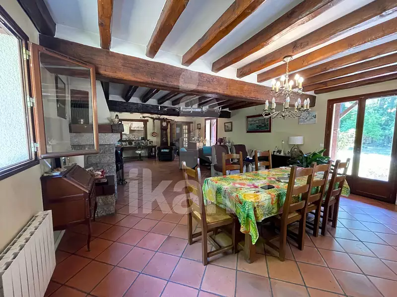 Maison, 162 m²