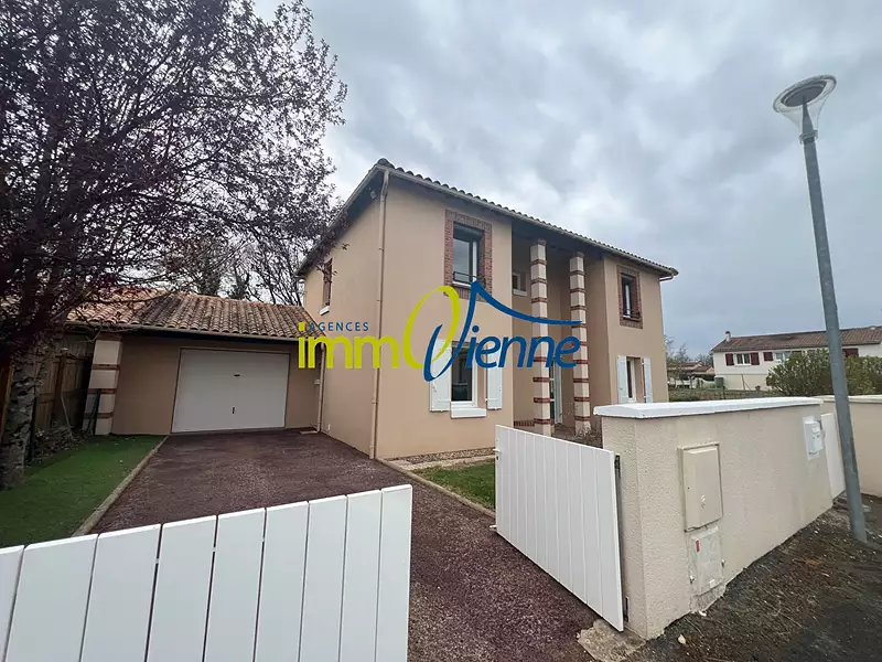 Maison, 134,7 m²