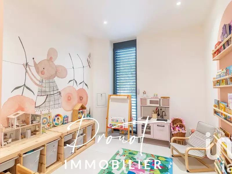 Maison, 226 m²