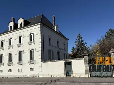 Maison, 310 m²
