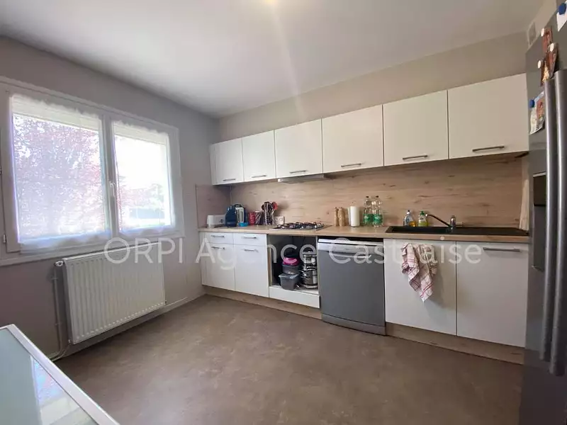 Maison, 94 m²