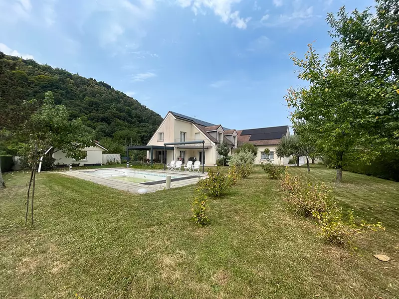 Maison, 324 m²