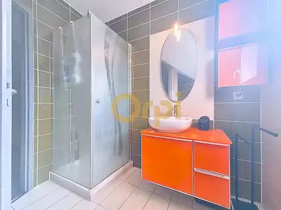 Maison, 83 m²
