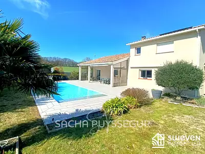 Maison, 144 m²