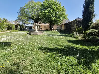 Maison, 318 m²