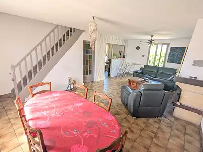 Maison, 122 m²