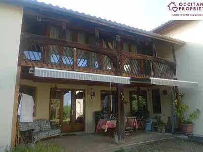 Maison, 240 m²