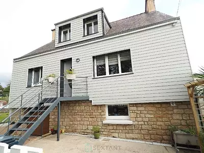 Maison, 146 m²