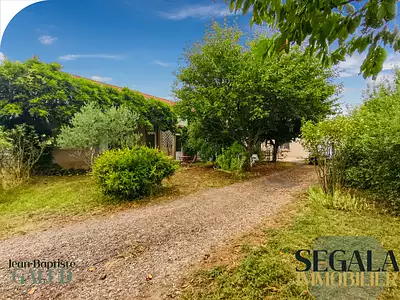 Maison, 230 m²