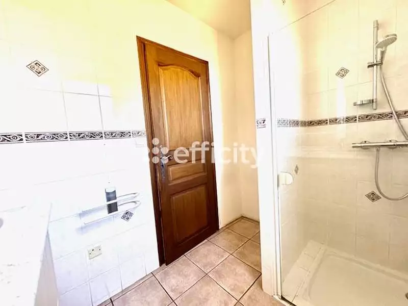 Maison, 132 m²