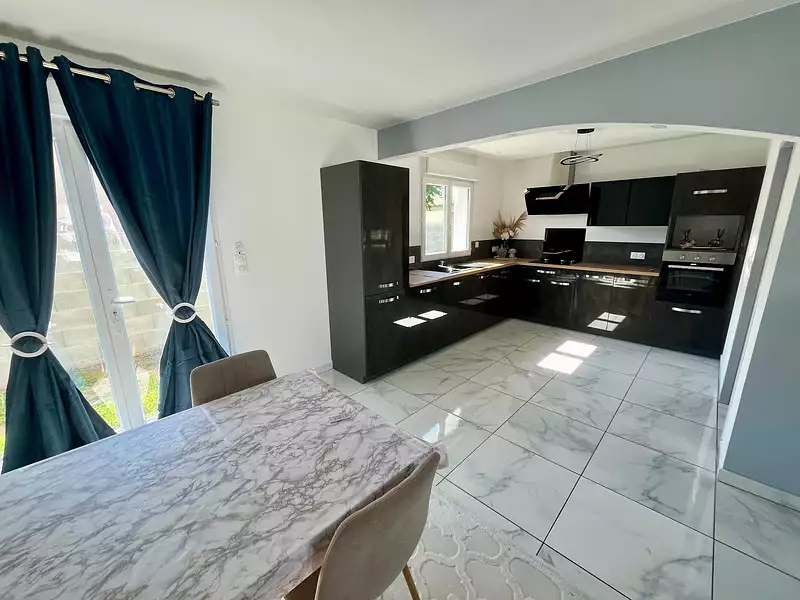 Maison, 90 m²