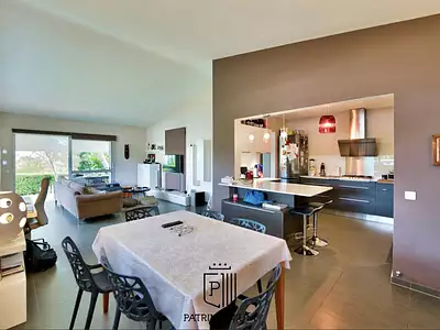 Maison, 155 m²