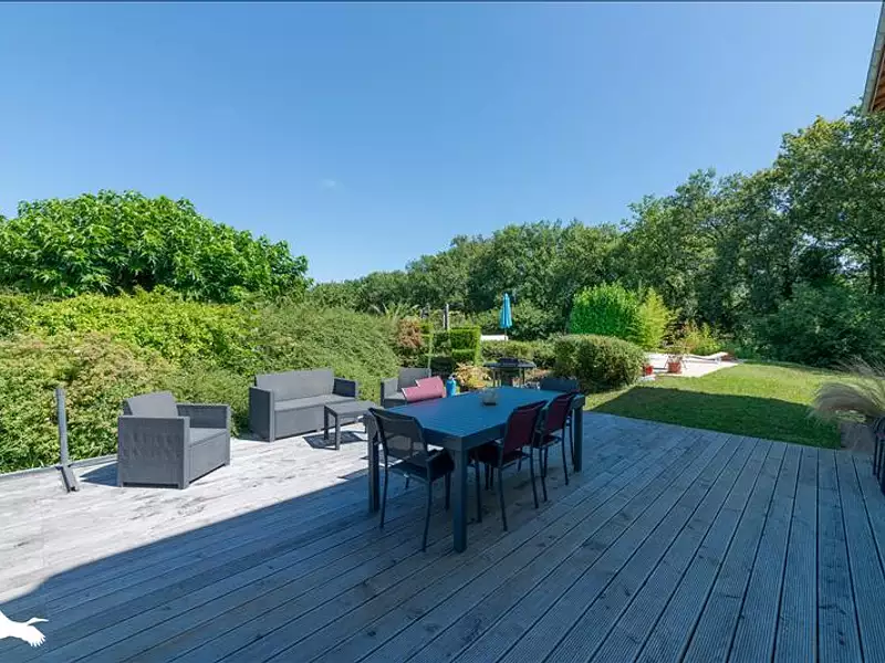 Maison, 199 m²