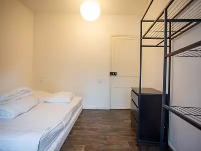 Immeuble, 130 m²