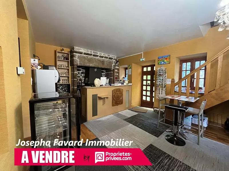 Maison, 370 m²