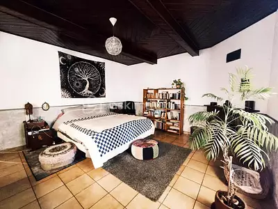 Maison, 225 m²