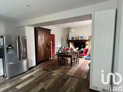 Maison, 713 m²