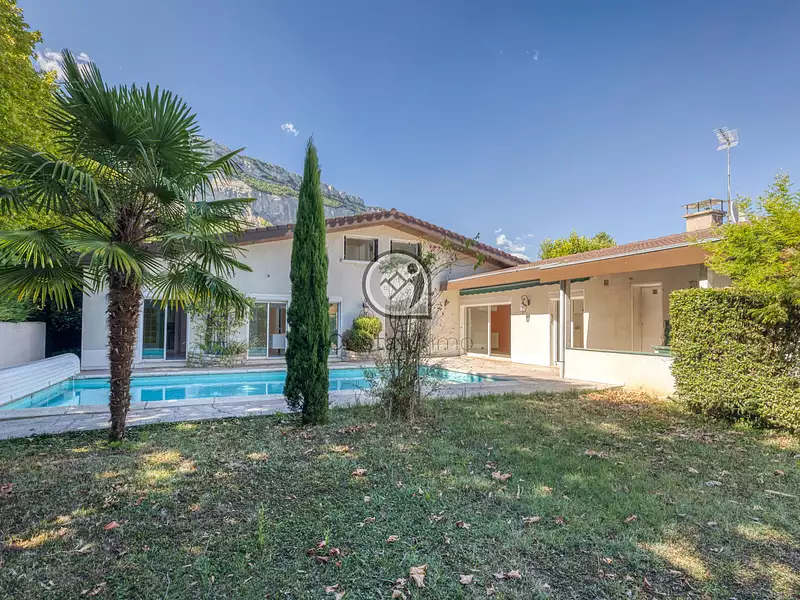 Maison, 189,61 m²