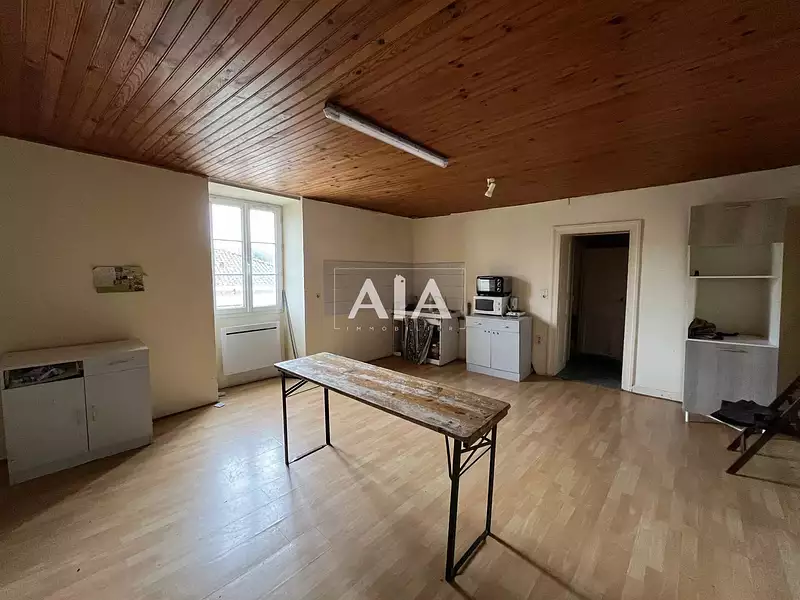 Immeuble, 155 m²
