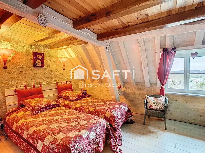 Maison, 220 m²