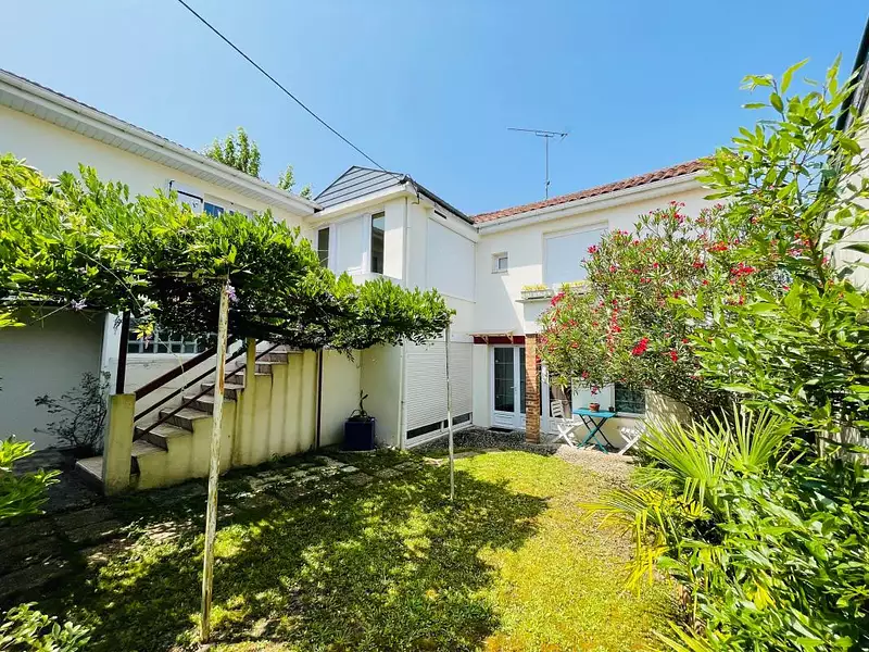 Maison, 170 m²
