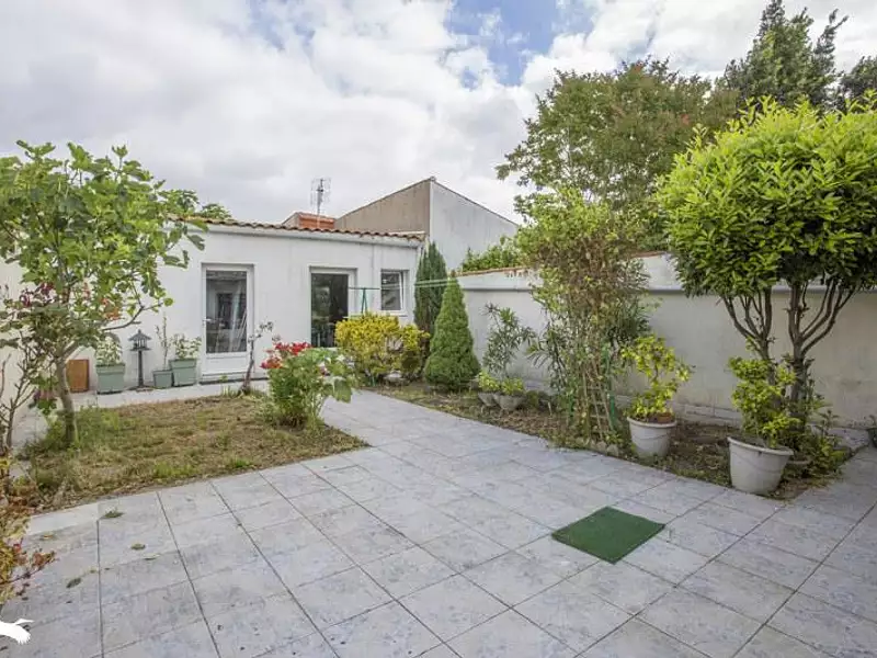 Maison, 77 m²