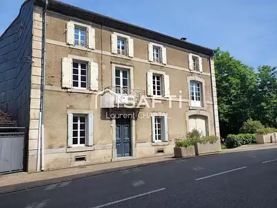 Maison, 304 m²
