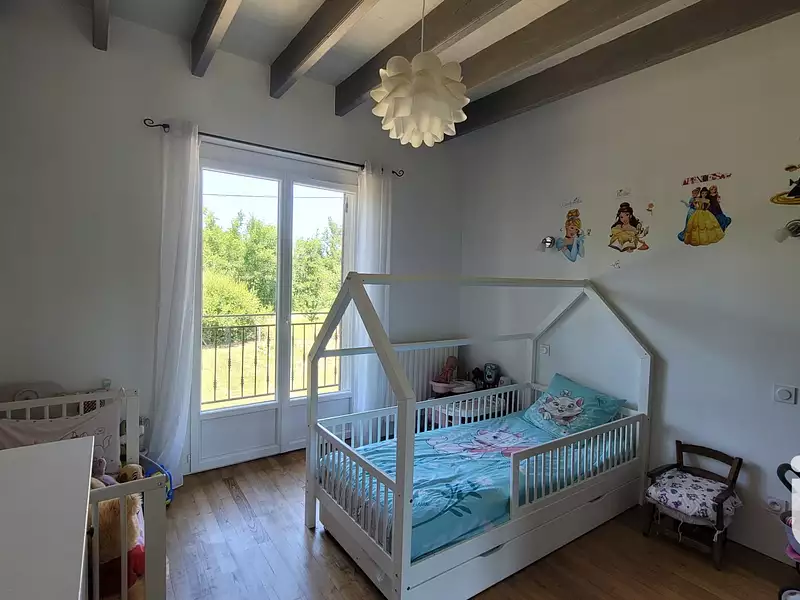 Maison, 235 m²