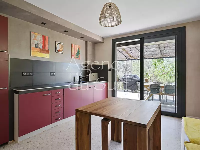 Maison, 148 m²