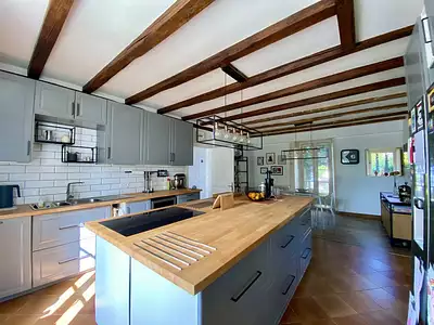 Maison, 190 m²