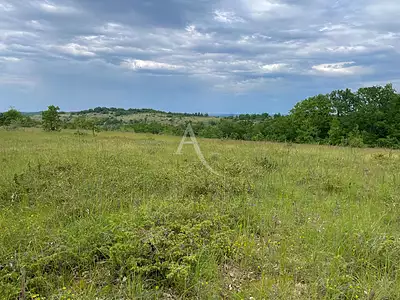 Terrain, 29 925 m²