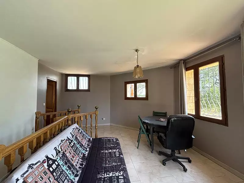 Maison, 175 m²