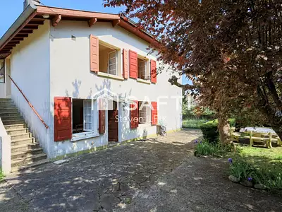 Maison, 185 m²