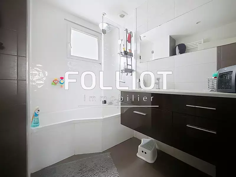 Maison, 121 m²