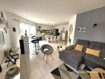 Maison, 280 m²