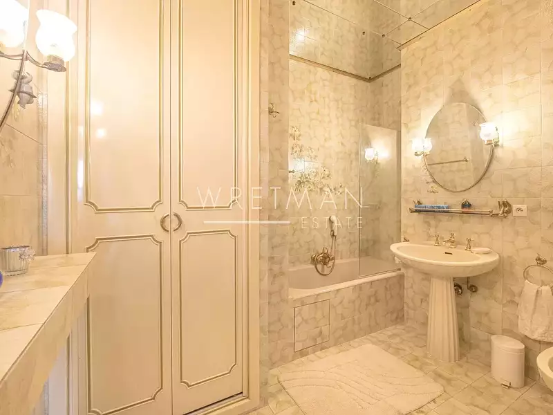 Appartement, 179 m²