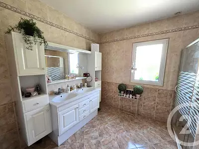 Maison, 208 m²