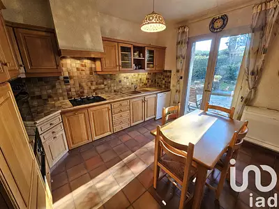 Maison, 176 m²