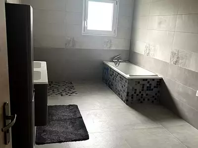 Maison, 168 m²