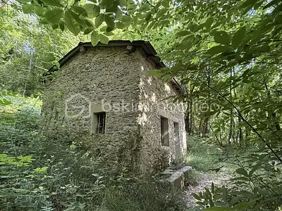 Terrain, 18 325 m²