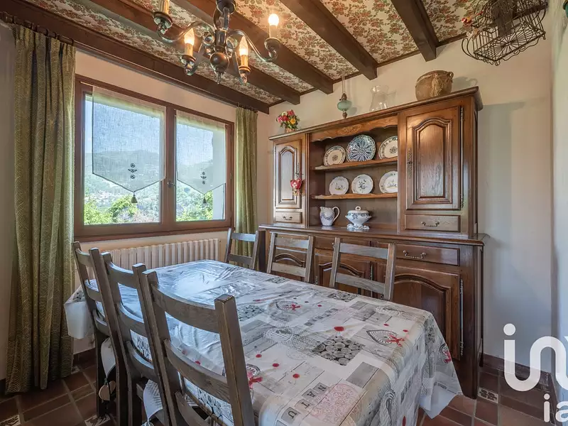 Maison, 227 m²