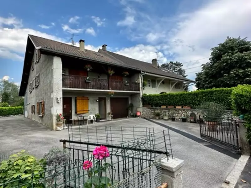 Maison, 210 m²